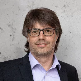 Dieter Ahamer, Burg Design